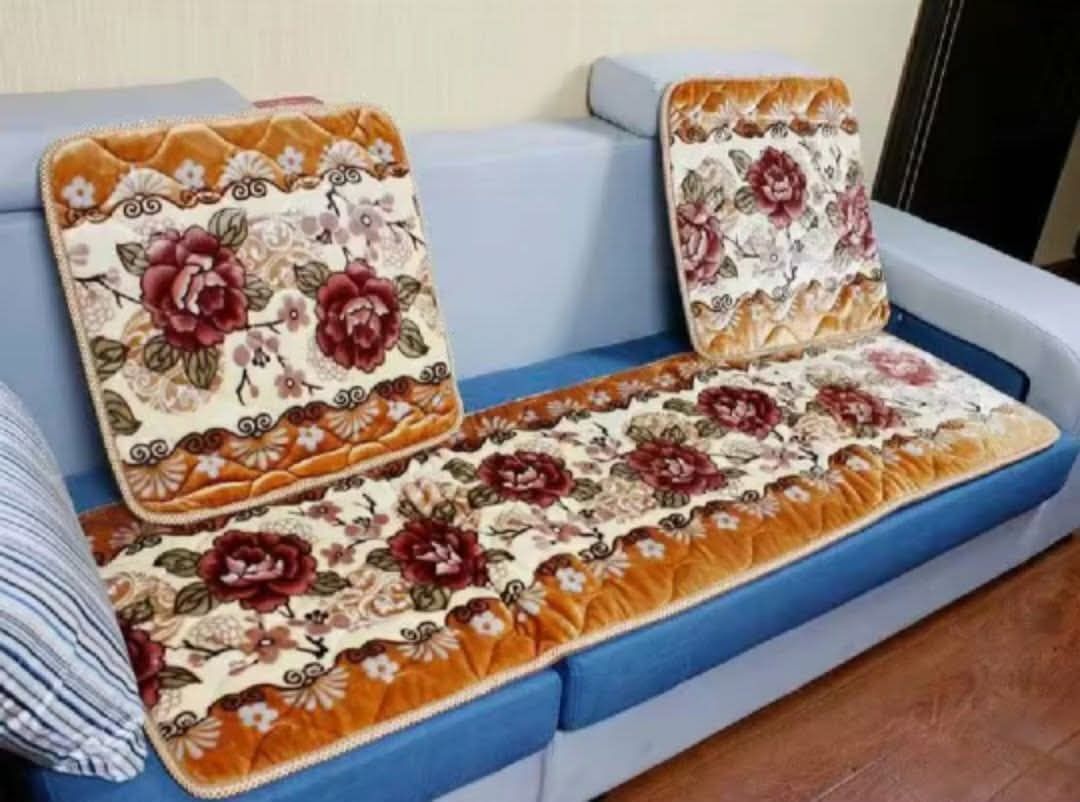 3 in 1 Sofa Cover (Category: Bedding & Towels) located in Manila. Submitted by luisrosari67429 (Listing ID 1461149639, Image 1). Description: 3 in 1 Sofa Cover.