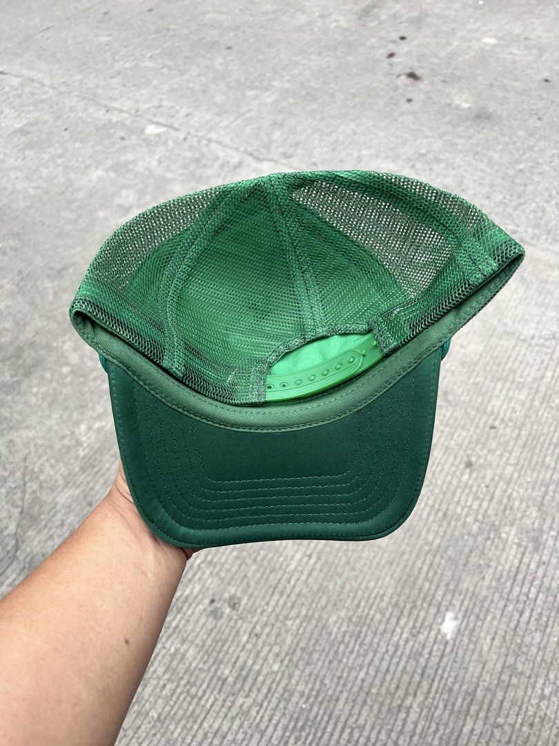 800 (Category: Caps & Hats) located in Quezon City. Submitted by scndwve (Listing ID 1461220549, Image 3). Description: 📍QC +SF Lalamove/J&T/LBC.