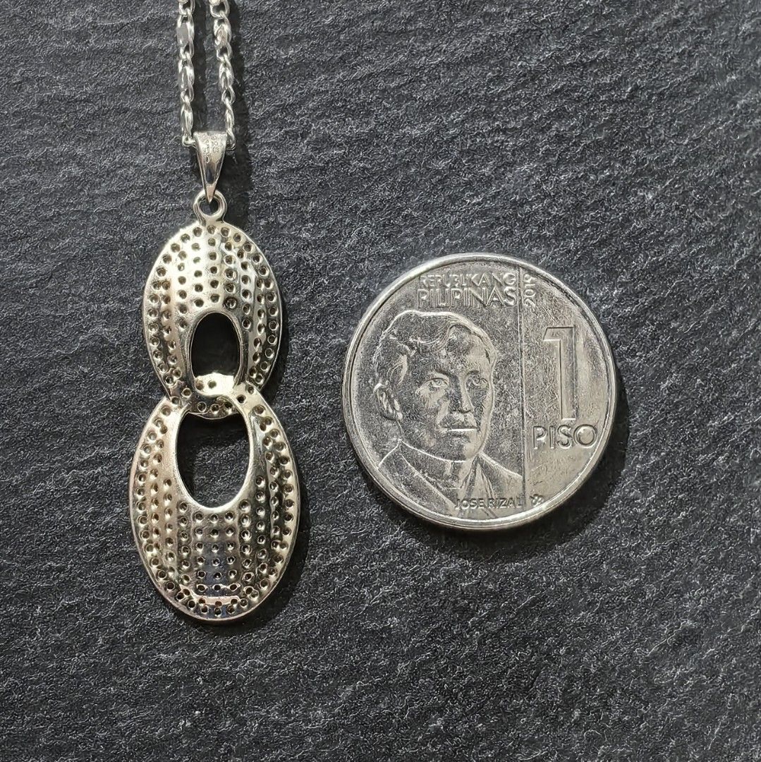 925 Silver necklace, 18 inches (Category: Necklaces) located in Pasig City. Submitted by primepicksph (Listing ID 1461250697, Image 3). Description: DISCLAIMER: Stones used in the accessories are not tested. Therefore, we are selling the items as is. These products are sourced from different suppliers who have obtained them from auctions. Though some may still look brand new, we declare all items posted as pre-owned. Please manage your expectatio