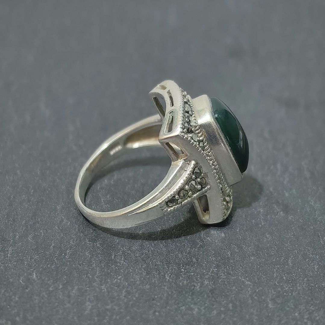 925 Silver ring, size 9 (Category: Rings) located in Pasig City. Submitted by primepicksph (Listing ID 1461251506, Image 3). Description: DISCLAIMER: Stones used in the accessories are not tested. Therefore, we are selling the items as is. These products are sourced from different suppliers who have obtained them from auctions. Though some may still look brand new, we declare all items posted as pre-owned. Please manage your expectations as some 