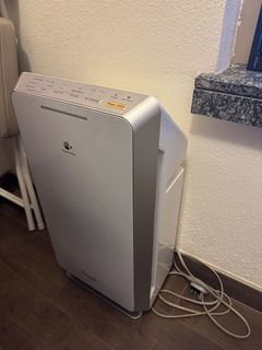 （分類：）位於 。 由 cba1012 提交（商品編號 1461237313，圖片 1）。簡介： 。