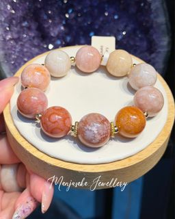 （分類：）位於 。 由 manjusaka.jewellery 提交（商品編號 1461217317，圖片 1）。簡介： 。