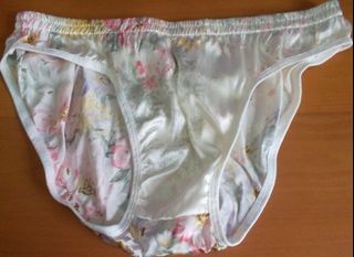 （分類：）位於 。 由 old_cd 提交（商品編號 1461202033，圖片 1）。簡介： 。