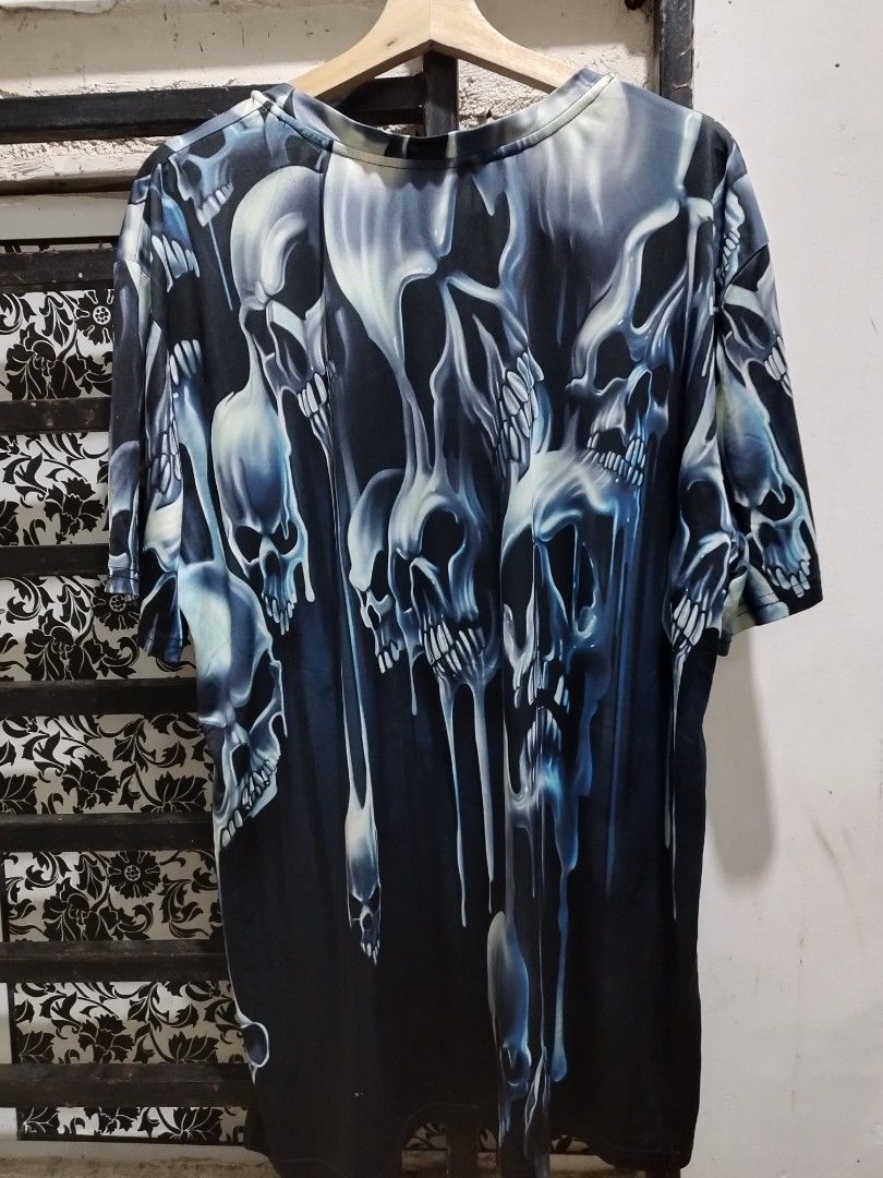 🌐 melting skull 3D graphic tee (Category: Tshirts & Polo Shirts ) located in Dasmarinas. Submitted by azap.collections.archive (Listing ID 1461141865, Image 3). Description: excellent condition XL-semi XXL.