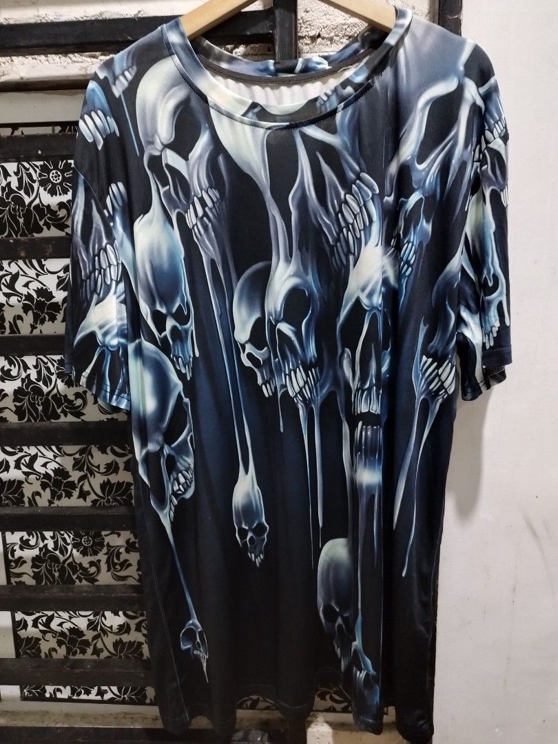 🌐 melting skull 3D graphic tee (Category: Tshirts & Polo Shirts ) located in Dasmarinas. Submitted by azap.collections.archive (Listing ID 1461141865, Image 2). Description: excellent condition XL-semi XXL.