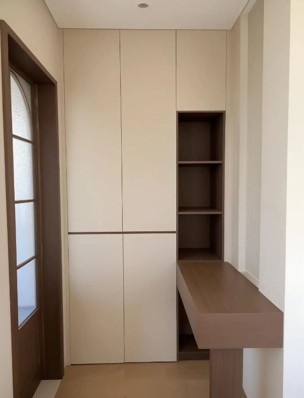 全屋定制 Whole house customization （免費上門度尺 免費設計 ）衣櫃 wardrobe 鞋櫃 shoe cabinet cabinet 餐邊櫃 Sideboard 儲物床 飄窗床架 半高床 油壓床 Hydraulic bed 雙層床 Bunk bed 子母床 上床下衣櫃 軟包床 高架床 書枱 C字櫃 入戶櫃 玄關櫃 吊櫃 電視櫃 TV cabinet 展示櫃 L型櫃 高身櫃 矮櫃 電腦枱【免費送貨free shipping】 （分類：櫃子、組合櫃及置物架）位於 Hong Kong。 由 vicocasa 提交（商品編號 1461123983，圖片 3）。簡介： 全屋各類傢俬均可訂造： 睡眠類｜床架、油壓收納床、隱形床，細單位都可以做到超多收納 收納櫃｜衣櫃、鞋櫃、電視櫃、餐邊櫃，善用屋內空間 傢俱軟裝｜餐檯、梳化，美觀實用兼備 ✅ 支持來圖客製：網紅風、極簡、輕奢、原木復古全都做到 ✅ 無固定尺寸，公屋、公寓、細單位、大平層均可适配 ✅ 支持上門度尺 + 一對一