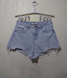 (Category: ) located in . Submitted by PrinceDani.Clothing (Listing ID 1461305998, Image 1). Description: .