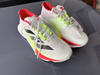 （分類：）位於 。 由 gareth2021 提交（商品編號 1461132582，圖片 1）。簡介： 。