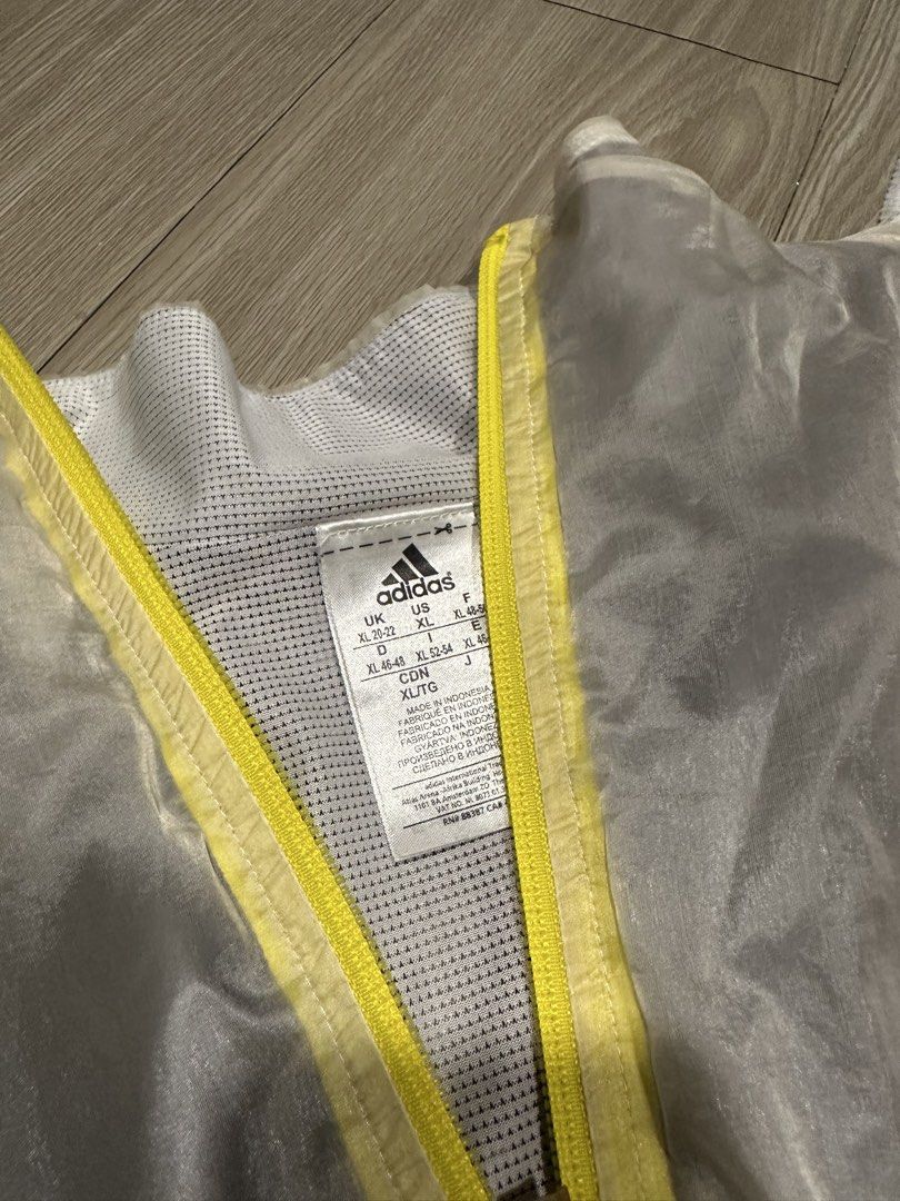 Adidas Adizero Lightweight Running Jacket (Category: Coats, Jackets and Outerwear) located in Manila. Submitted by j.closet_ (Listing ID 1461121149, Image 3). Description: Condition: 9/10 No issues What you see is what you get Slightly Negotiable Metro Manila: Lalamove/Moveit/Grab Outside Metro Manila: JnT/LBC RFS: Decluttering.