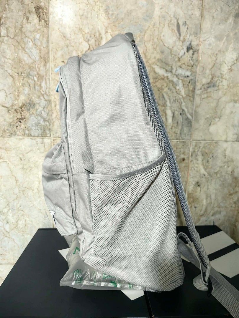 Adidas Backpack (Category: Backpacks) located in Pasig City. Submitted by titojek (Listing ID 1461174093, Image 3). Description: ⚠️ For sale only. 🔥 Brand new and legit Ad!das Backpack (L 12" x W 7" x H 20") 💵 1,250. Fixed price (2,500 SRP) 🛵 Lalamove or Grab ✈️ J&T and JRS (no rush shipping) 💳 Payment • Gcash or Security Bank ❌ Wala na akong meet up. ❌ Walang COD/COP. ❌ Walang Sh0pee checkout. 📍Pinagbuhatan, Pasig City 💡Actual product colo