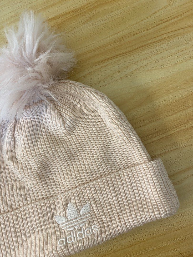 Adidas light-pink S (Category: Hats & Beanies) located in Baguio. Submitted by buyforless_2600 (Listing ID 1461249811, Image 2). Description: .