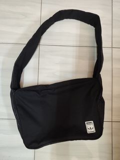 (Category: ) located in . Submitted by msyazreen (Listing ID 1461229239, Image 1). Description: .