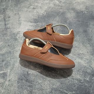 (Kategori: ) berada di . Dikirim oleh _jovanka_shoes (ID iklan 1461209914, Gambar 1). Deskripsi: .