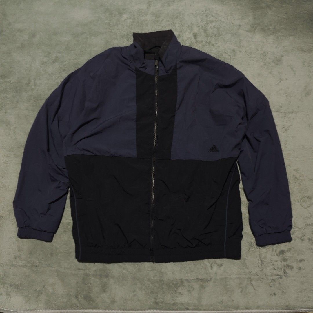 Adidas Three Stripes (Category: Coats, Jackets and Outerwear) located in Dagupan City. Submitted by johnny.flips (Listing ID 1461242740, Image 2). Description: 25W 27L excellent condition 9/10 color rate.