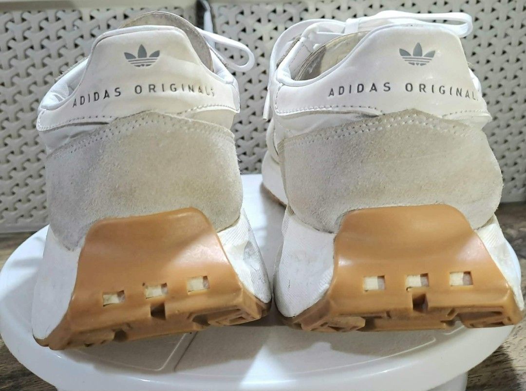 Adidas White and Grey Running Retropy E5 Sneakers (Category: Sneakers) located in Muntinlupa City. Submitted by bravegem.60987a (Listing ID 1461289707, Image 3). Description: 👟 FOR SALE: ADIDAS RETROPY E5 👟 💰 PRICE: ₱2,299 NEGOTIABLE ➕ Plus Shipping Fee (SF) — SF c/o Buyer Details: • Brand: Adidas • Model: Retropy E5 • Size: US 10.5 Men • Condition: Pre-owned / Preloved • Authentic • No Box • No Cracks • No Sole Separation • Clean and still in