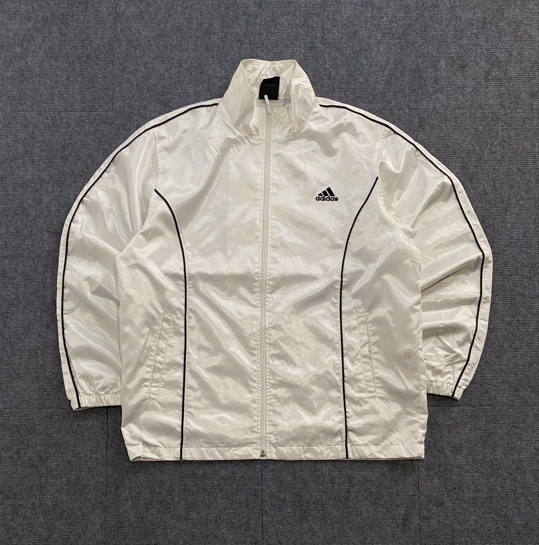 Adidas windbreaker y2k (Category: Coats, Jackets and Outerwear) located in Manila. Submitted by j4y_thrift (Listing ID 1461192806, Image 1). Description: Note: Color may due to lightning conditions please please manage your expectations since item are used.