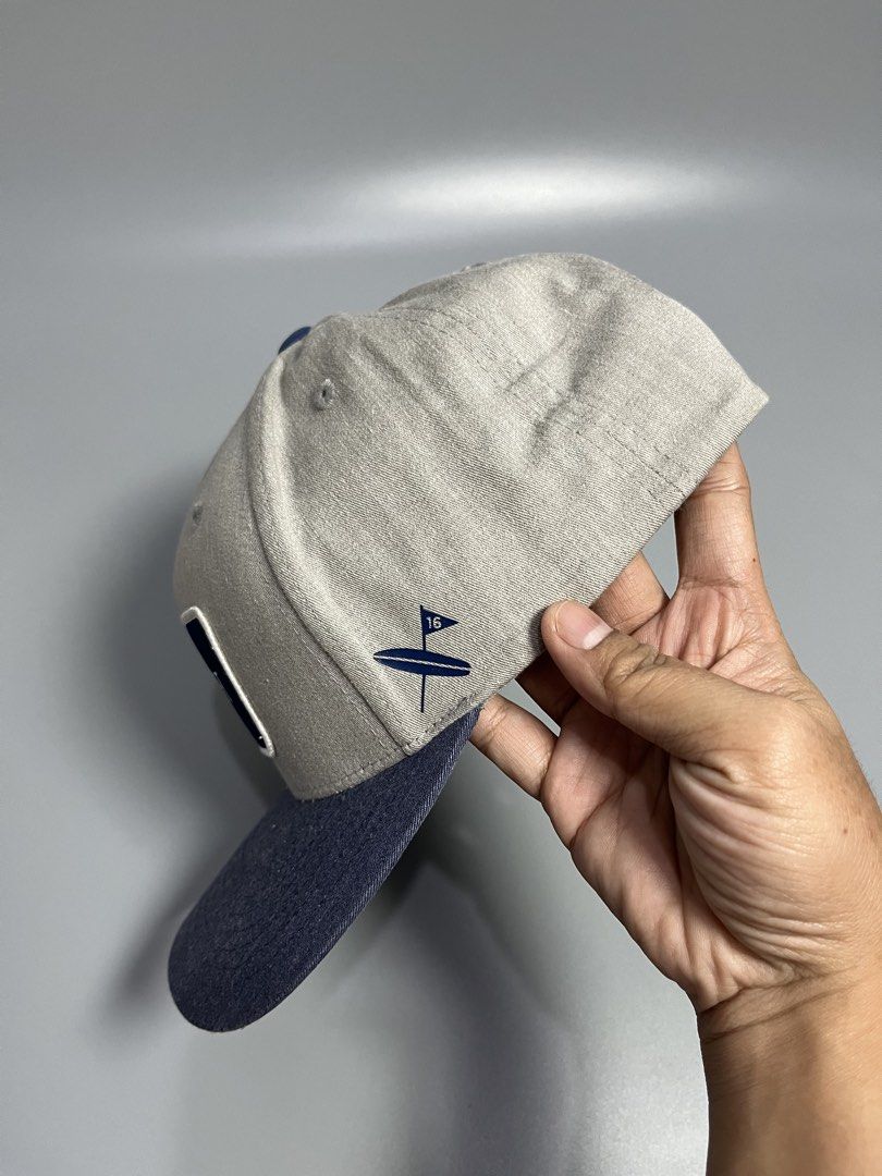 AFRAME SNAPBACK CAP (Category: Caps & Hats) located in Taguig. Submitted by oneday_pickenget (Listing ID 1461289860, Image 2). Description: .