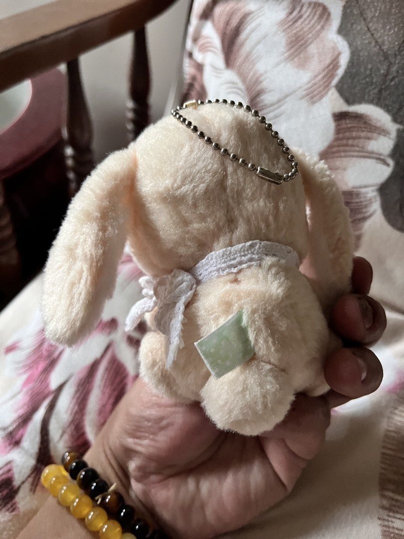 Amuse bunny light mocha bag charm #1 (Category: Purses & Pouches) located in Paranaque City. Submitted by bonsaiart (Listing ID 1461231558, Image 3). Description: Pre owned Good condition 300+sf No to cod/ cop/meetup No breaking of bundle or set Payment via gcash or Paymaya Shipping via j&t.