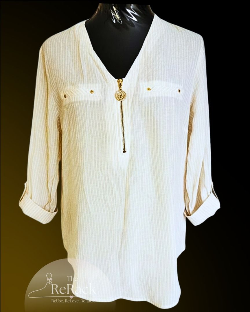 ANNE KLEIN METALLIC STRIPE BLOUSE (Category: Longsleeves) located in Calamba. Submitted by rackme (Listing ID 1461246496, Image 1). Description: 🔥 NOW ₱145 ONLY!! ᴏʟᴅ ᴘʀɪᴄᴇ: ₱175 📏 Size Medium (M) – Large (L) L23 W21 1/2 Sleeve 17 /12.