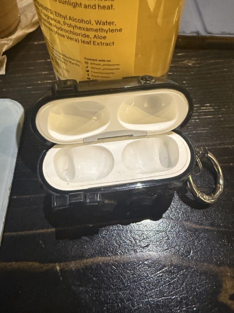 Apple AirPods Pro 2 (Category: Earphones) located in San Pedro. Submitted by pierceo (Listing ID 1461260824, Image 3). Description: - Apple AirPods Pro 2 - Includes case - Original box included with tips - Fully functional - Bought last year in Apple Orange App - Issue (Sometimes have an air sound on the left ear; noticeable if silent environment and no playing sound) -FIRM ON MY PRICE.