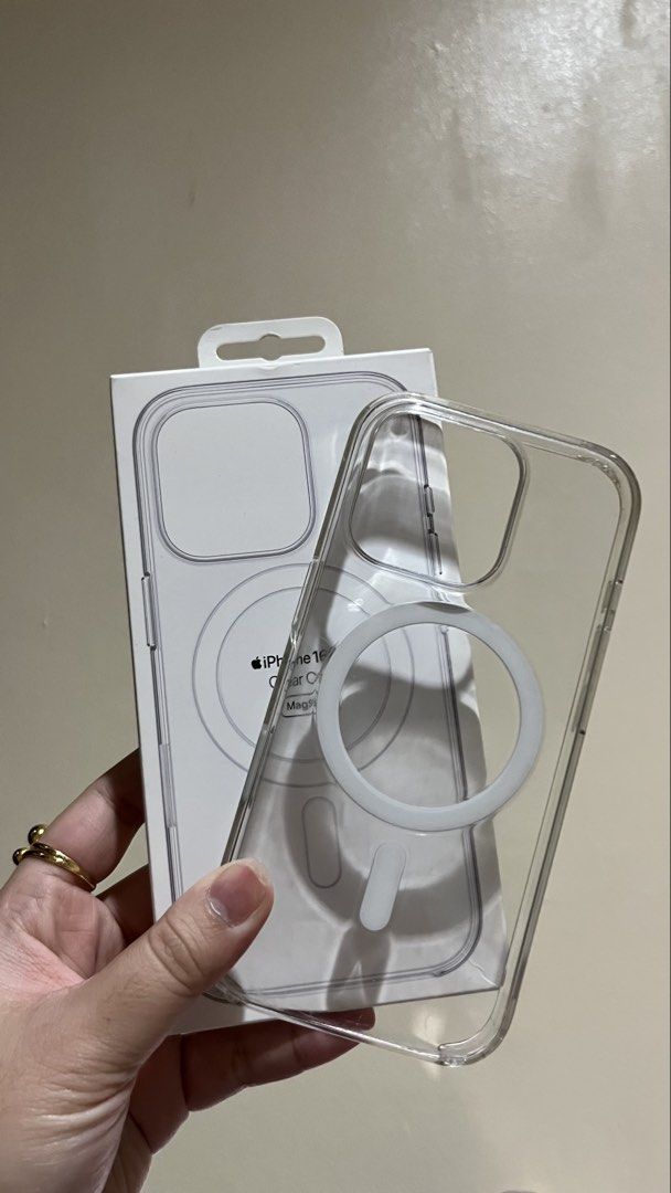 Apple Case Original iPhone 16 Pro (Category: Cases & Sleeves) located in Pasig City. Submitted by thegoodfinds2 (Listing ID 1461244335, Image 1). Description: Manage expectations All flaws are posted.