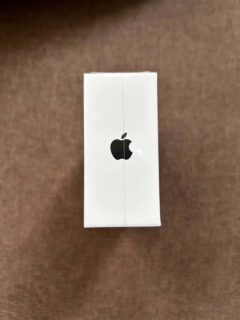 Apple Magic Mouse 2 (Brand new & Sealed) (Category: Mouse & Mousepads) located in Carmona. Submitted by av067t (Listing ID 1461181645, Image 2). Description: 📍 Carmona, Cavite 🌟 Shipping via J&T.