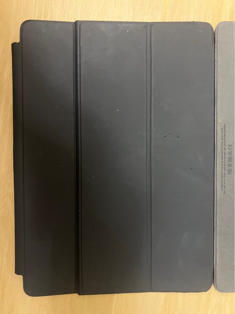Apple Smart Keyboard （分類：電腦鍵盤及相關產品）位於 Hong Kong。 由 maydaygirl 提交（商品編號 1461288632，圖片 2）。簡介： 原廠 冇盒 適合10.5寸ipad 鑽石山MTR面交。