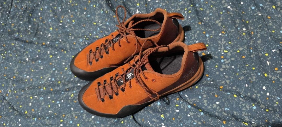 Arc'teryx Konseal AR (Category: Sneakers) located in Cabuyao City. Submitted by bdeborja1291 (Listing ID 1461259236, Image 1). Description: - Arc'teryx CONSEAL AR shoes - Vibrant orange suede and leather construction - High-traction Vibram soles for superior grip - Secure lace-up closure - Ideal for daily use outdoor activity hiking climbing size: 8.5 price: 3500 09322040049.