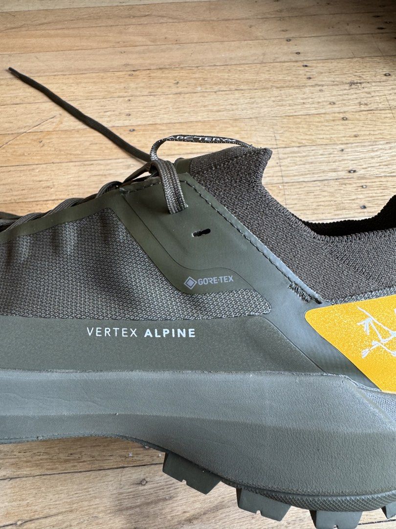 Arc’teryx Vertex Alphine GORE-TEX (Category: Sneakers) located in Pasig City. Submitted by canadianlootstuts (Listing ID 1461124440, Image 2). Description: Brand new condition. Only tried on by my brother and a bit smaller for him. Size 10 True fitting. Never used for a long run/hike. Bought in Arc’teryx store in Vancouver Canada for 270 CAD plus tax. Selling for almost half the price. Available this end of September. Color: Olive Green Size: UK 