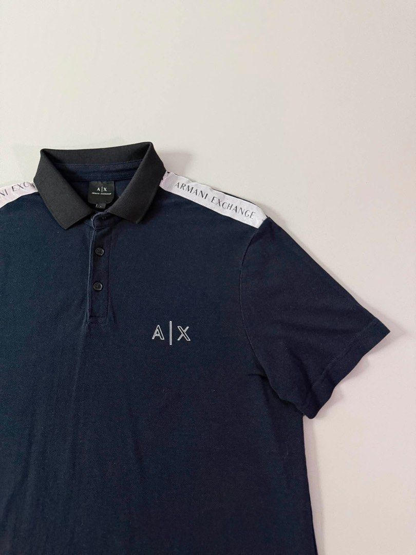 ARMANI EXCHANGE (Category: Tshirts & Polo Shirts ) located in Guagua. Submitted by sweetboyy (Listing ID 1461251259, Image 2). Description: ARMANI EXCHANGE EXCELLENT CONDITION / NO ISSUE SIZE LARGE ON TAG / DIMES L29 W22.