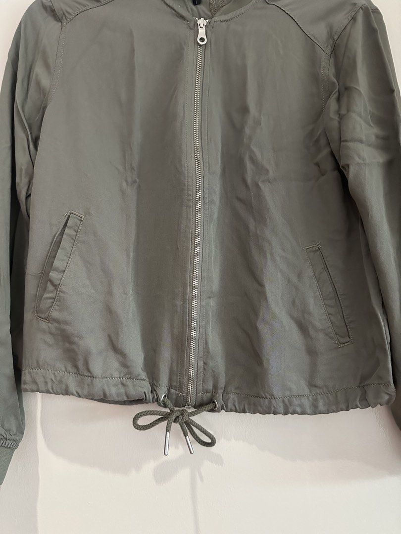 Army Green Jacket (Category: Coats, Jackets and Outerwear) located in San Juan City. Submitted by keep.it.clean (Listing ID 1461160581, Image 3). Description: Bust 18.5 inches Length 20 inches helping tags: h&m, zara, bershka, cotton on, uniqlo .