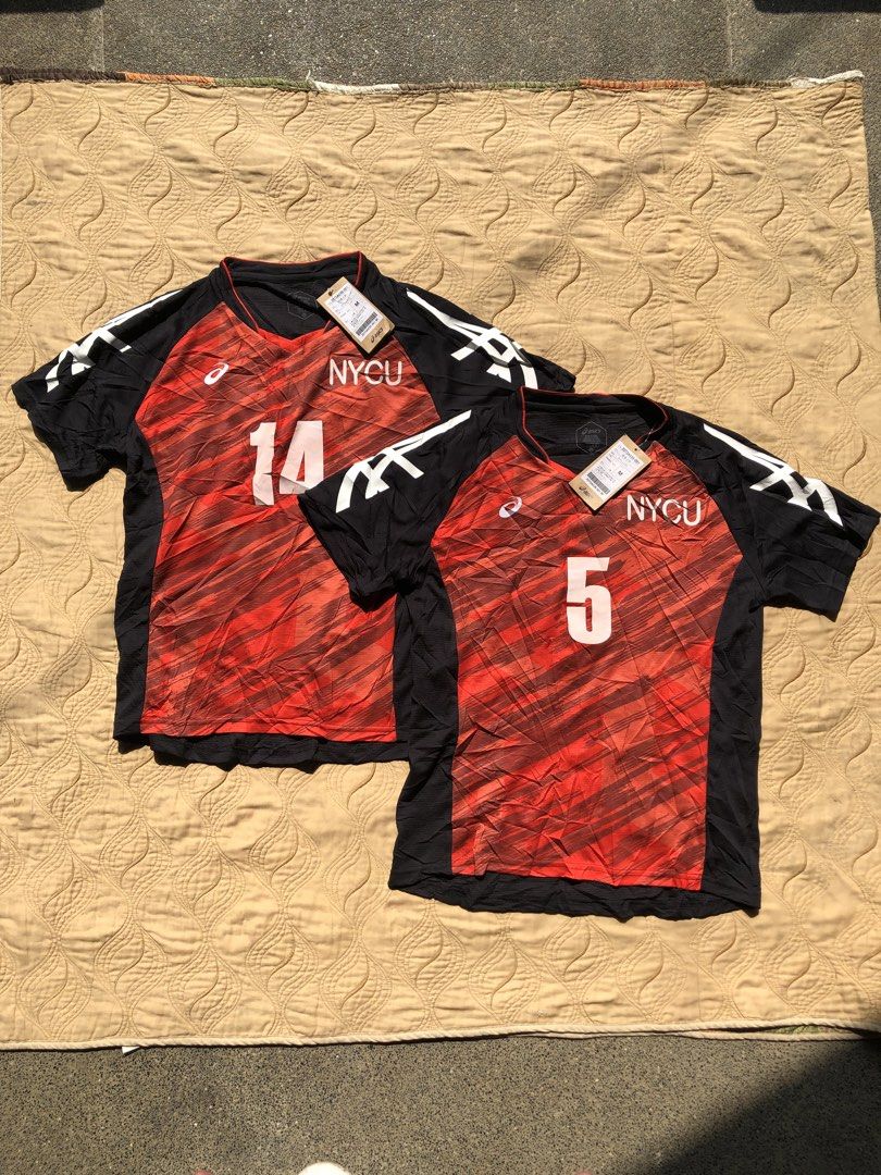 Asics Jersey (Category: Activewear) located in Sipalay. Submitted by lptulak (Listing ID 1461124650, Image 1). Description: Asics Jersey Size medium Brand new No flaws 750+sf for both.