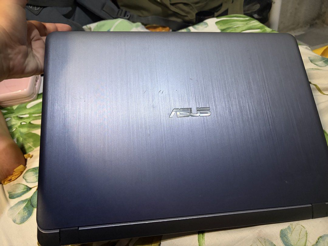 ASUS Laptop X507M (Category: Laptops & Notebooks) located in Manila. Submitted by coolocean.7ae80b (Listing ID 1461118787, Image 3). Description: Selling my used Laptop .