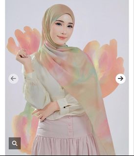 (Category: ) located in . Submitted by hngggg (Listing ID 1461249736, Image 1). Description: .