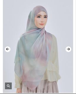 (Category: ) located in . Submitted by hngggg (Listing ID 1461249731, Image 1). Description: .