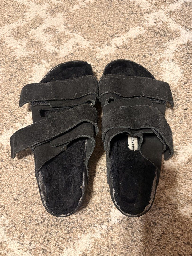 Auth Preloved Birkenstock Uji Tekla (Category: Slippers & Slides) located in Paranaque City. Submitted by silentstone.dolphin (Listing ID 1461296887, Image 3). Description: With minimal sign of used.. Limited Edition.. Suede Leather Black.. Size 40R Super nice un actual😍.