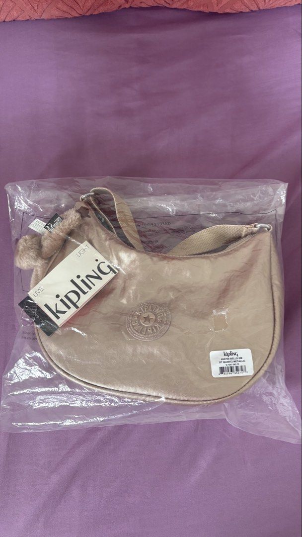 Authentic Kipling Cross body bag (Category: Cross-body Bags) located in Iba. Submitted by fruitypebblezz (Listing ID 1461199893, Image 1). Description: Used for only 30mins .