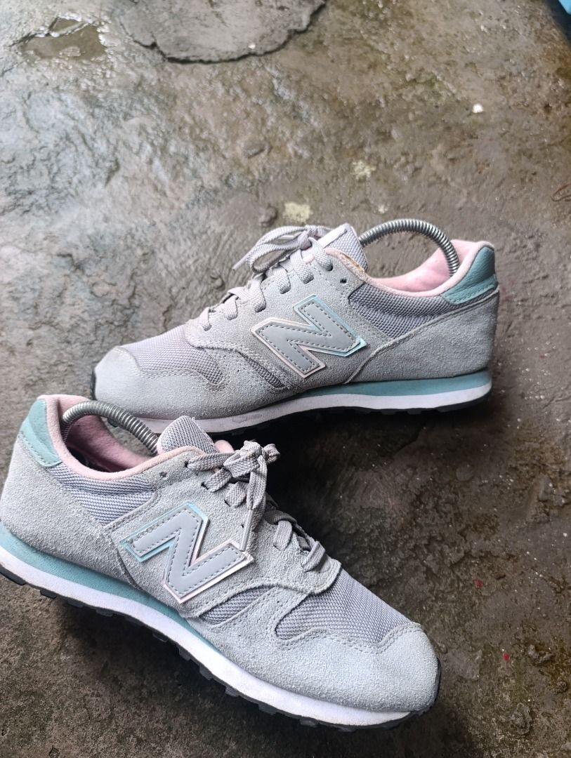Authentic New Balance 373 Sneakers (Category: Sneakers) located in Bulacan. Submitted by koritoo (Listing ID 1461117383, Image 3). Description: Authentic New Balance 373 Sneakers Good condition, no box Size: USA 7 UK 6 EUR 37.5 CM 24.