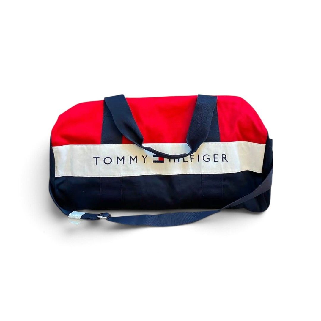 Authentic Tommy Hilfiger Travel Bag (Category: Luxury Bags & Wallets) located in Manila. Submitted by gatrading (Listing ID 1461221607, Image 1). Description: .