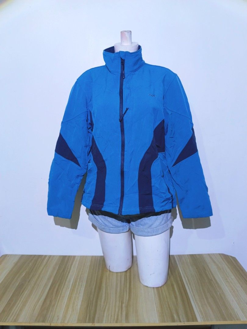 AVIA active wear windbreaker jacket (Category: Luxury Apparel) located in Bayambang. Submitted by meowww1819 (Listing ID 1461270626, Image 1). Description: - Cool Avia jacket in blue and navy. - Zip-up front with a stand-up collar. - Features front pockets. - Durable and comfortable material. - Ideal for casual wear or light outdoor activities. - Great for layering..