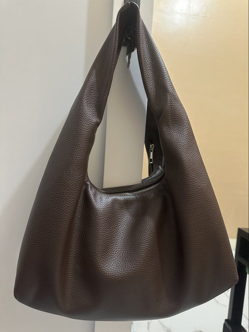 MEDIUM Aztrid Hobo Bag (Category: Shoulder Bags) located in Rizal. Submitted by miss2lyps (Listing ID 1461268274, Image 2). Description: - used few times only, no visible signs of usage .