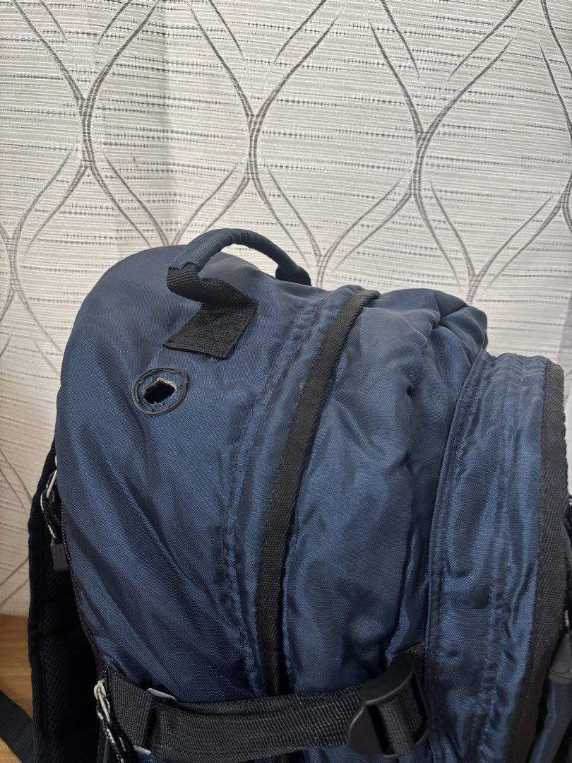 Backpack (Category: Backpacks) located in Calamba. Submitted by alnsurplus.028 (Listing ID 1461157215, Image 3). Description: Backpack Lightly used Minimal signs of used Mabago pa itsura at quality We ship nationwide Loc: Calamba, Laguna.