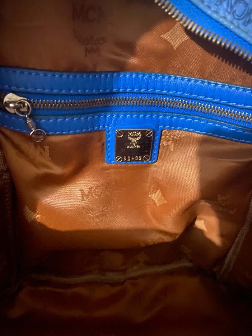 Backpack (Category: Backpacks) located in Manila. Submitted by glaiza02 (Listing ID 1461189478, Image 3). Description: .