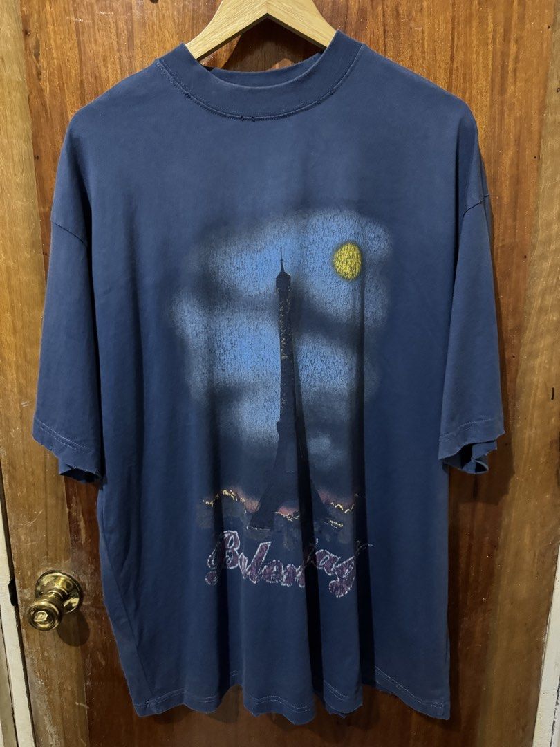 Balenciaga Paris shirt (Category: Tshirts & Polo Shirts ) located in Manila. Submitted by forbidden.thrift (Listing ID 1461134201, Image 1). Description: dimes 25x30 (large on tag) excellent condition complete tags balenciaga paris shirt no issue thick heavy fabric.