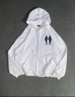 (Category: ) located in . Submitted by arcane_thrift (Listing ID 1461119439, Image 1). Description: .