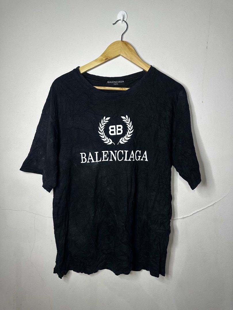 BALENCIAGA SCRIPT (Category: Tshirts & Polo Shirts ) located in Molave. Submitted by thriftmate13 (Listing ID 1461205702, Image 1). Description: .