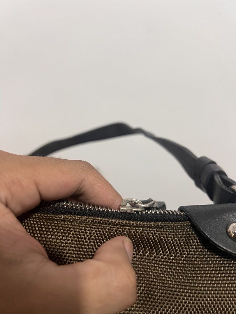 Bally (Category: Luxury Bags & Wallets) located in Cabanatuan. Submitted by danielantonio (Listing ID 1461263864, Image 3). Description: .