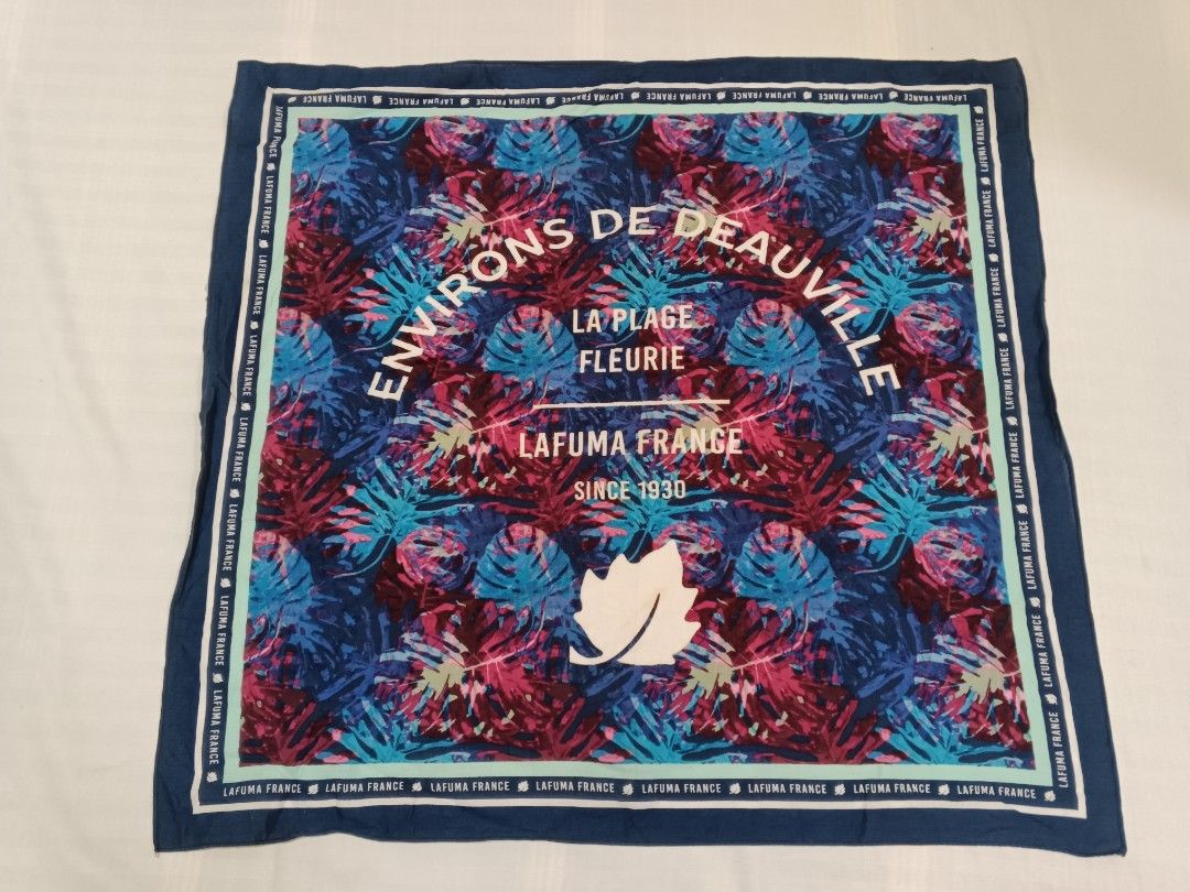BANDANA New Arrivals (Category: Scarves) located in Cebu City. Submitted by OneStop_ThriftShop_Mo (Listing ID 1461286931, Image 3). Description: BRANDED BANDANAS Preview only For individual listing Price ranges from 250 to 350 Payday Sale💓💓💓 Free Shipping 👍👍👍.