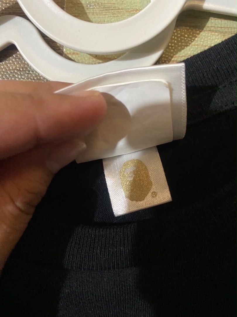 BAPE Space Camou Side Logo (Category: Activewear) located in San Pablo. Submitted by jvfnds (Listing ID 1461176129, Image 3). Description: .