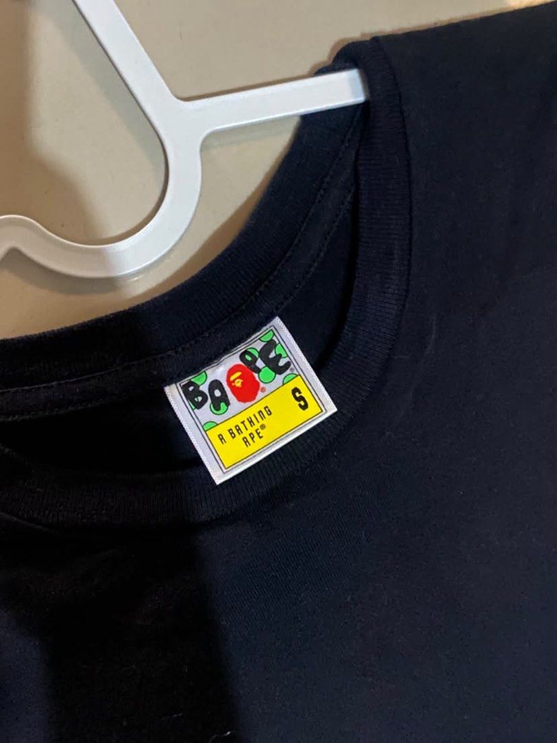 BAPE Space Camou Side Logo (Category: Activewear) located in San Pablo. Submitted by jvfnds (Listing ID 1461176129, Image 2). Description: .